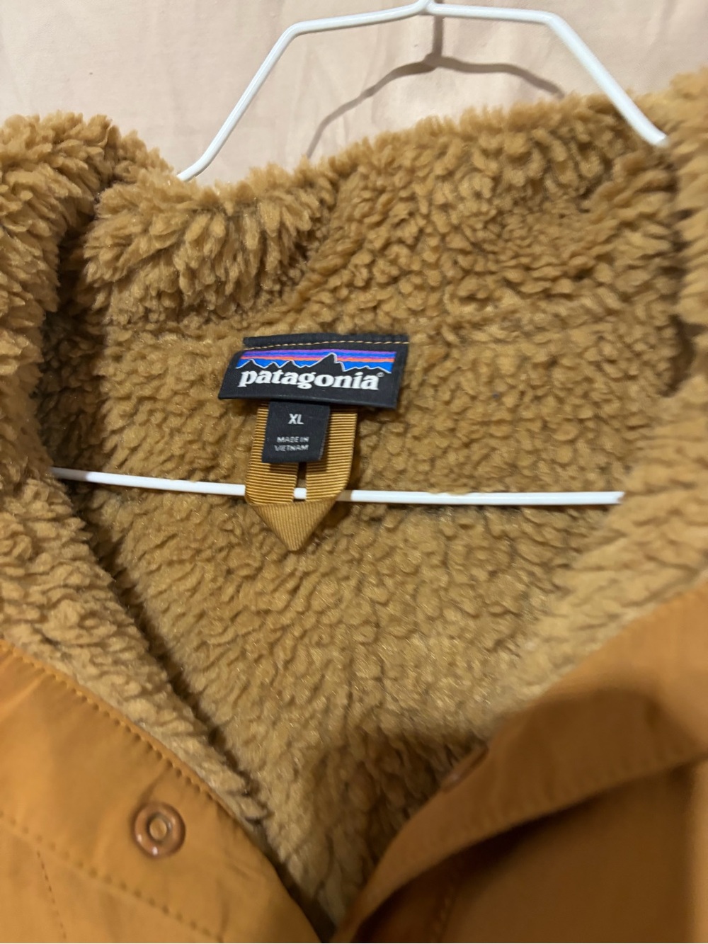 Patagonia Women's Shelled Retro-X® Pullover - Picture 2 of 3